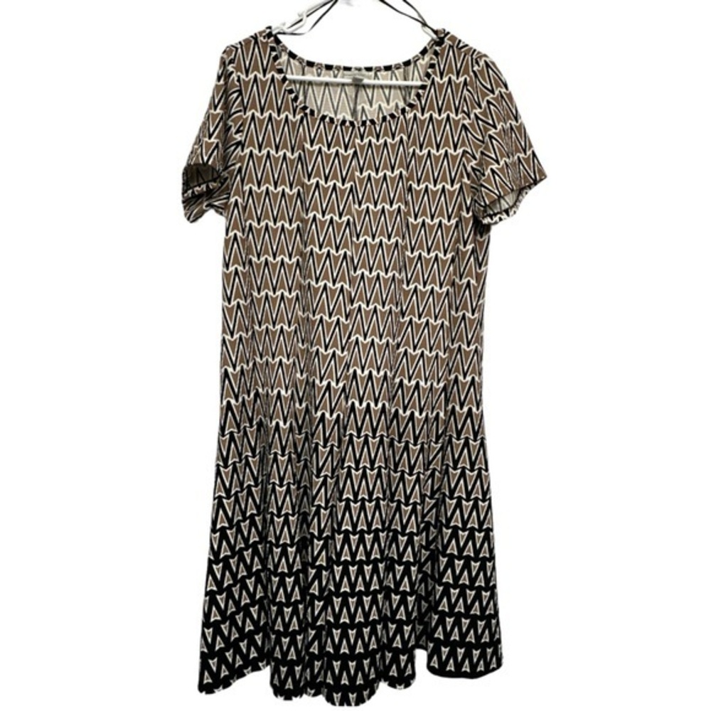 Women’s Plus Size AVENUE Swing Dress Chevron Pattern Black Brown Tan Size 14/16